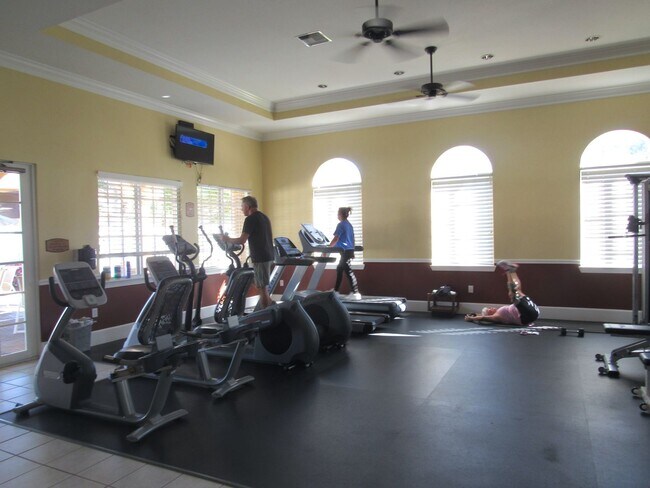 Building Photo - Furnished 2 bedroom 2 bathroom condo