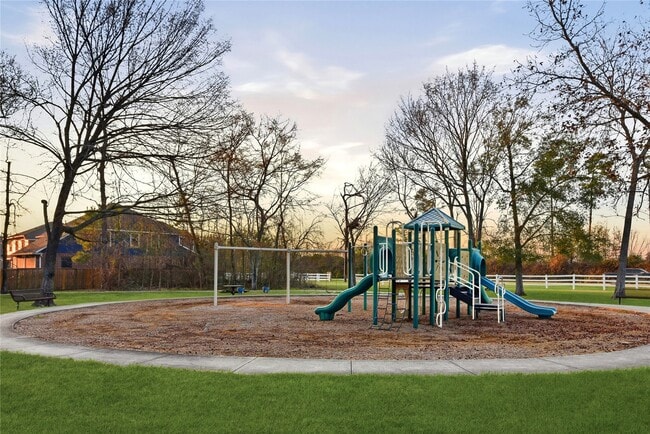 Building Photo - 6818 Aspen Peak Dr