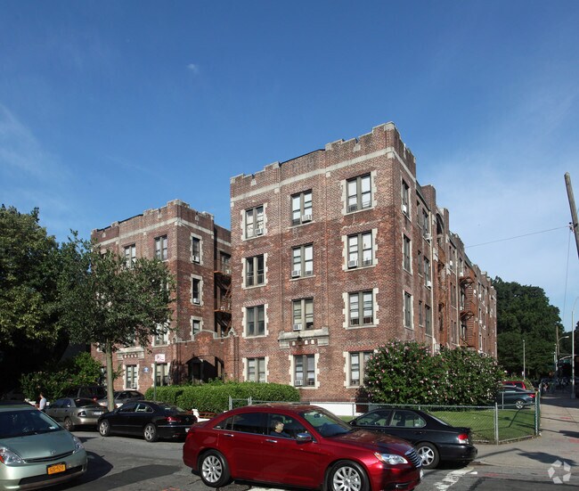 Primary Photo - 82-60 116th St