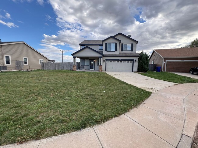 Primary Photo - 3 Bed 3 Bath house in Fountain!!!