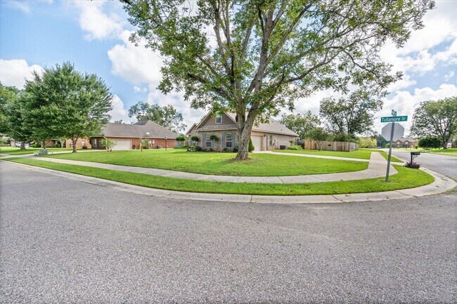 Building Photo - 23904 Tullamore Dr