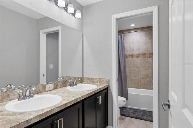 Building Photo - 1314 Grantham Dr