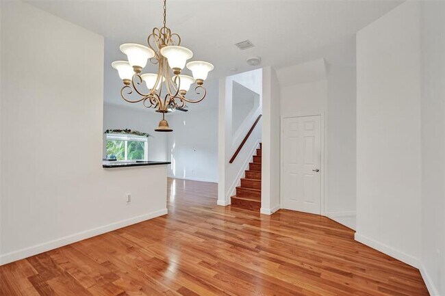 Building Photo - 2724 Treasure Cove Cir