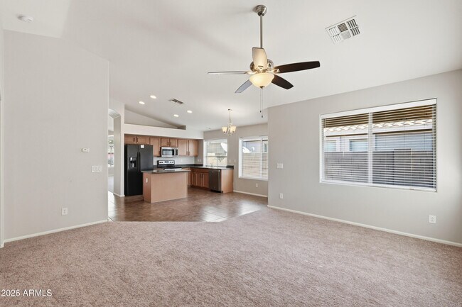 Building Photo - 40381 W Robbins Dr