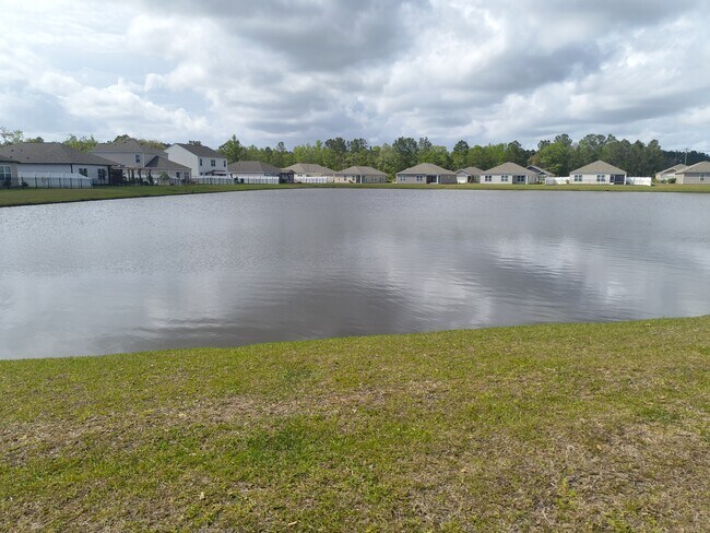 Building Photo - 44 Autumn's Wood Dr