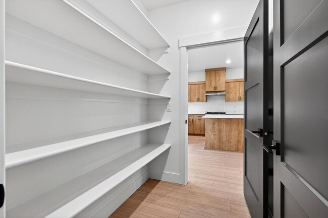 Building Photo - BRAND NEW TOWNHOME IN REXBURG WITH GARAGE