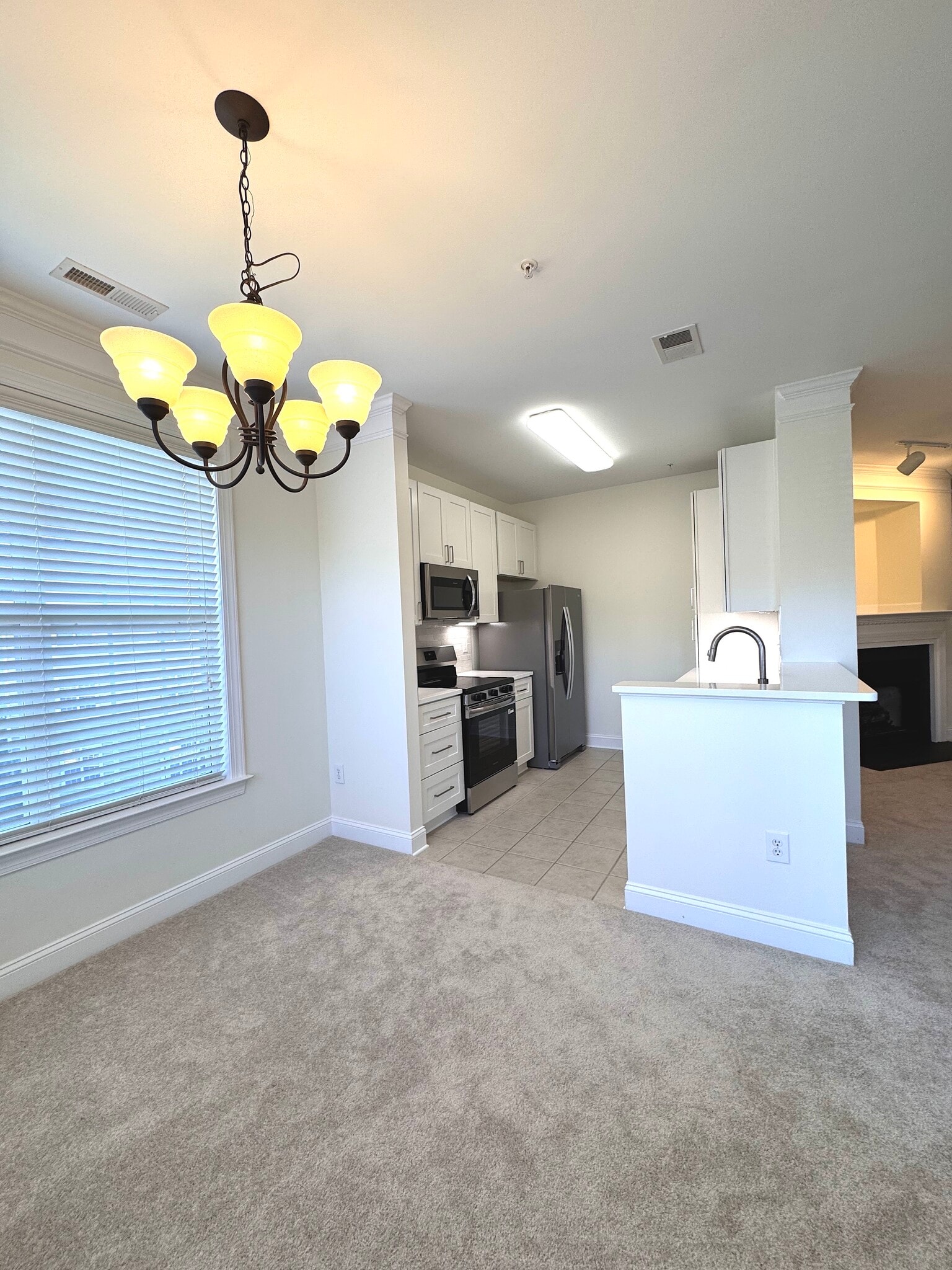 Building Photo - 1331 Arborgate Cir