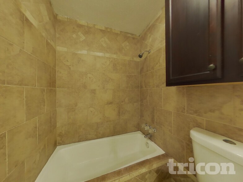 Building Photo - 1050 Swan Mill Ct