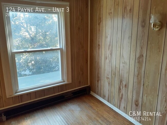 Building Photo - 124 Payne Ave