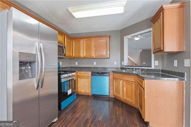 Building Photo - 177 Hollinger Way