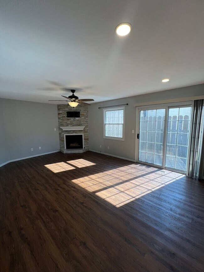 Building Photo - 81-83 Amherst