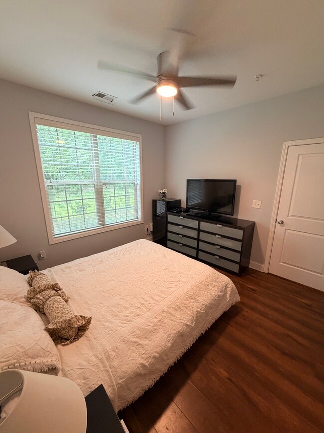 Building Photo - 2279 Tenor Ln