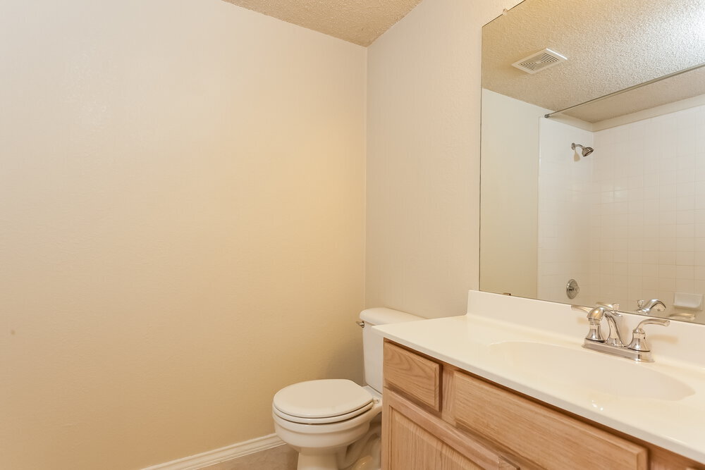 Building Photo - 1621 Whispering Cove Trail