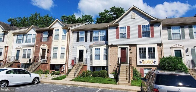 Building Photo - 601 Primus Ct