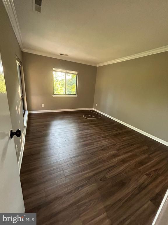 Building Photo - 6085 Majors Ln