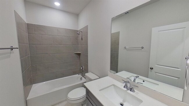 Building Photo - 415 Magellan Rd