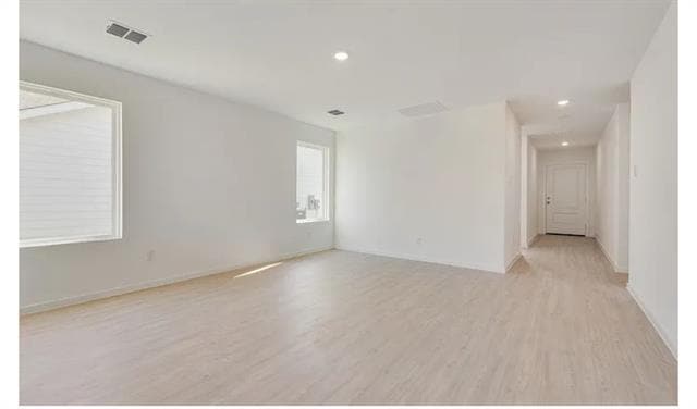 Building Photo - 613 Holleman Dr