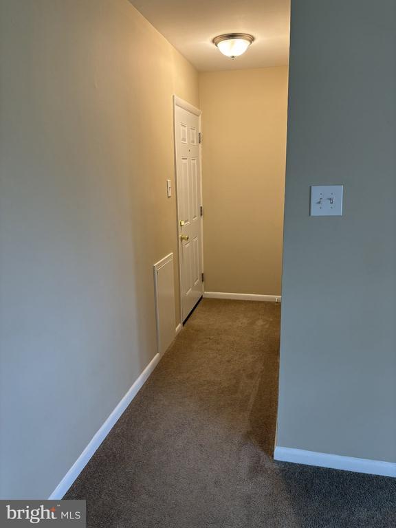 Building Photo - 333 Lacey Ave