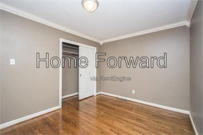 Building Photo - 708 Mt Vernon Dr