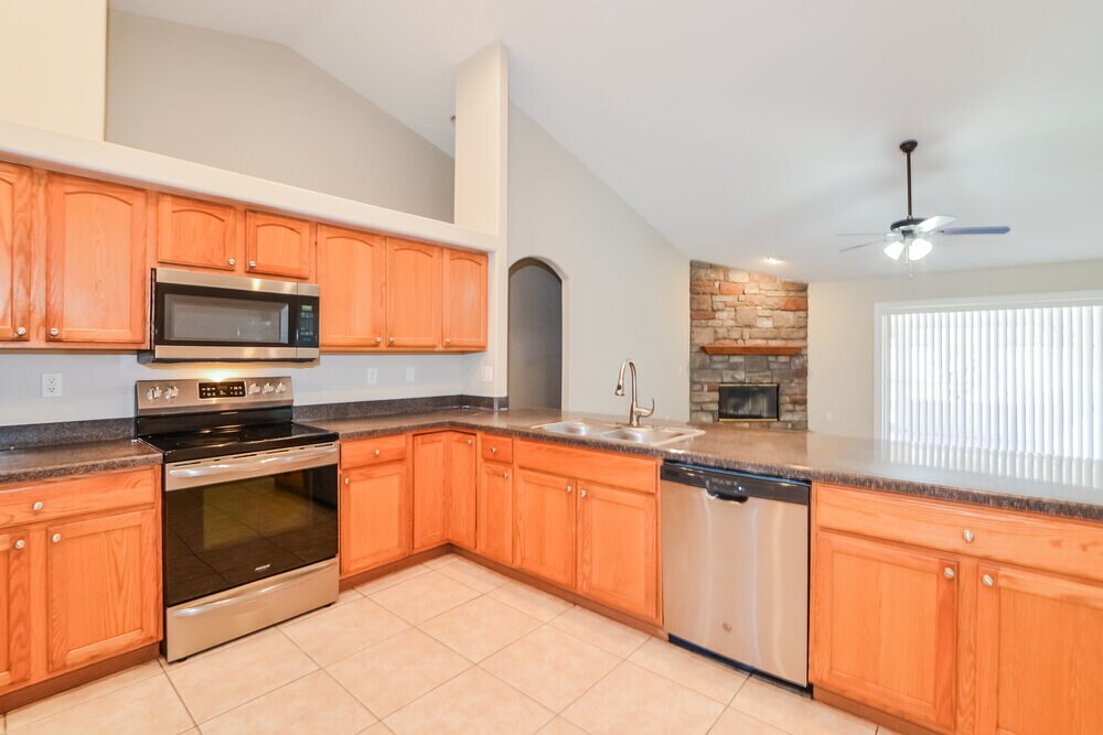 Building Photo - 4209 Prairie Iris Ct