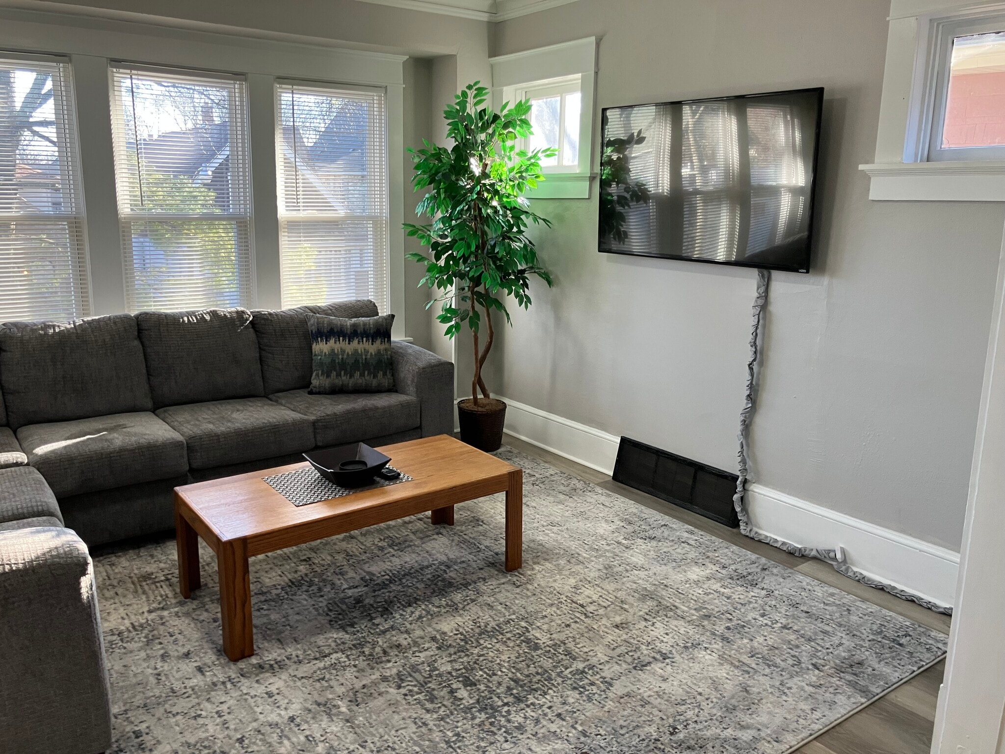 Building Photo - 2463 N 45th St