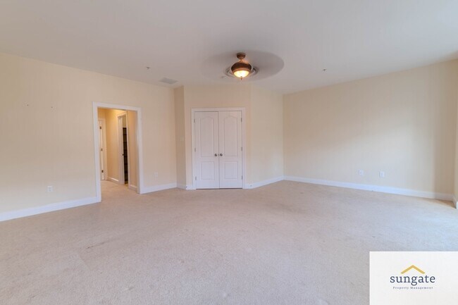 Building Photo - 11227 Terrace Ln