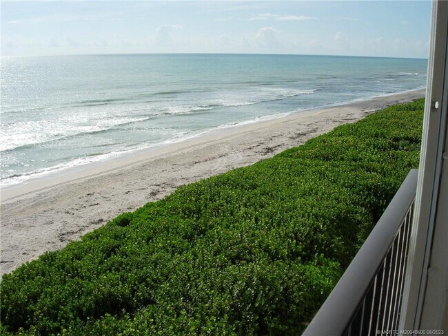 Building Photo - 7410 S Ocean Dr
