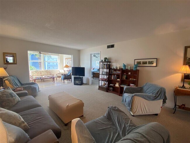 Building Photo - 5575 Gulf Blvd