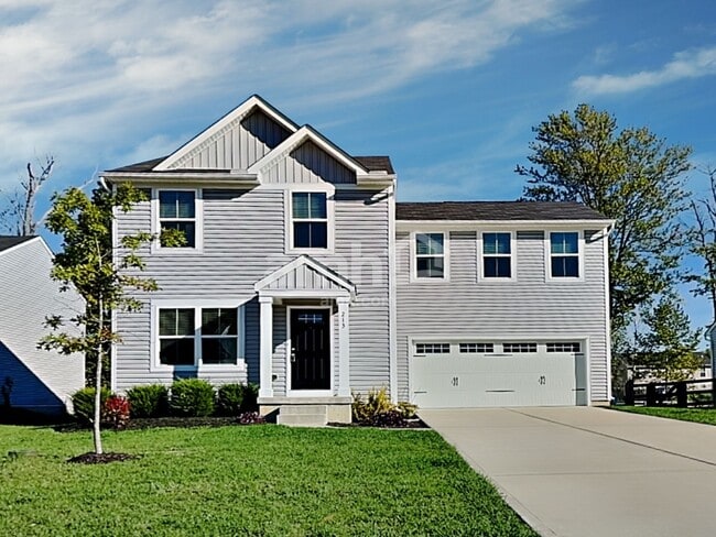 Building Photo - 213 Wooded Ridge Dr