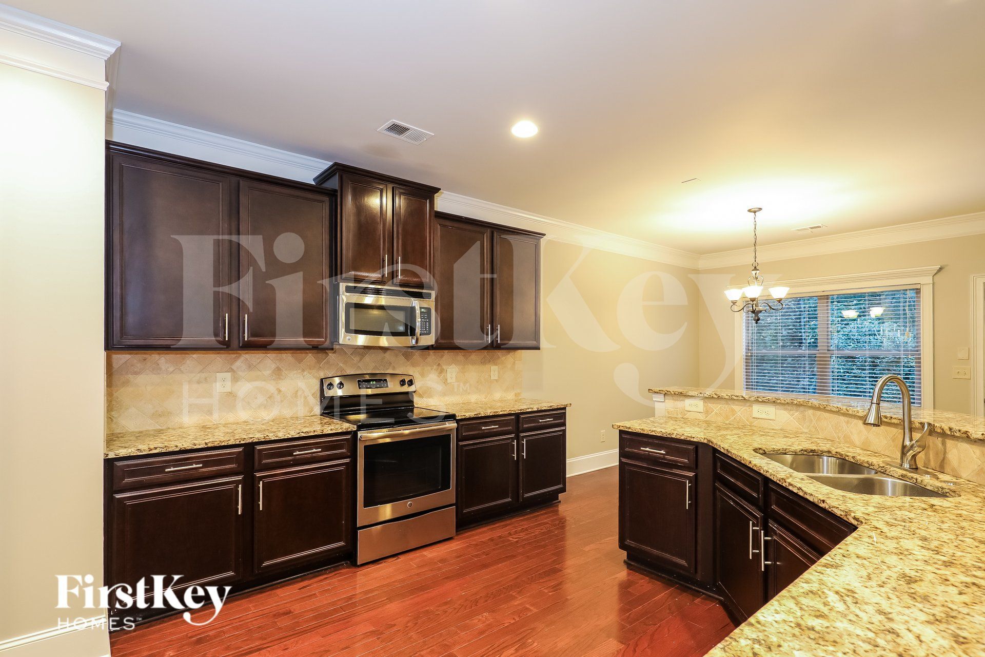 Building Photo - 139 Village Park Dr