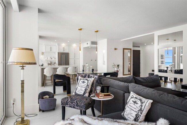 Building Photo - 4300 N Ocean Blvd