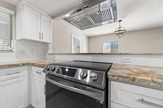 Building Photo - 23418 Briarcreek Blvd