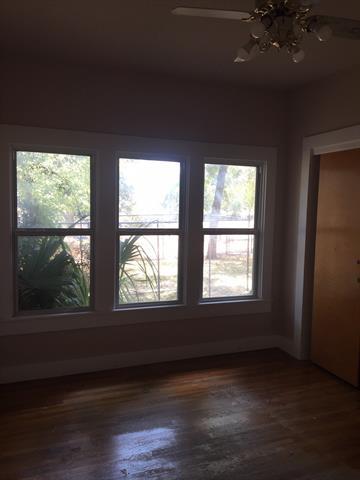 Building Photo - 1390 FM 1187