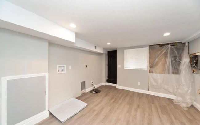 Building Photo - 41 N Linwood Ave