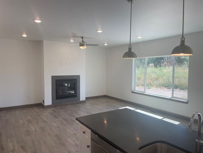 Building Photo - 36 Johnny Walker Ln