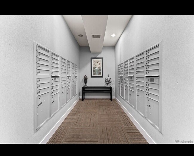 Mail hall - 13598 Via Varra