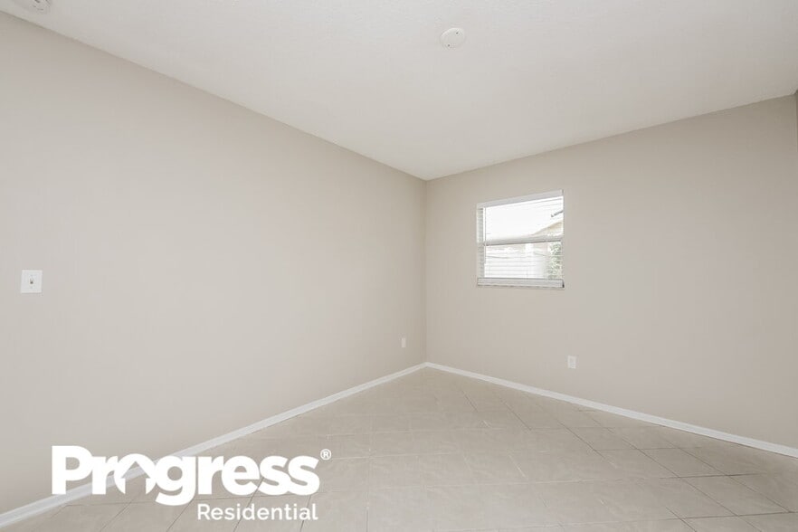 Building Photo - 12127 Dakota Woods Ln