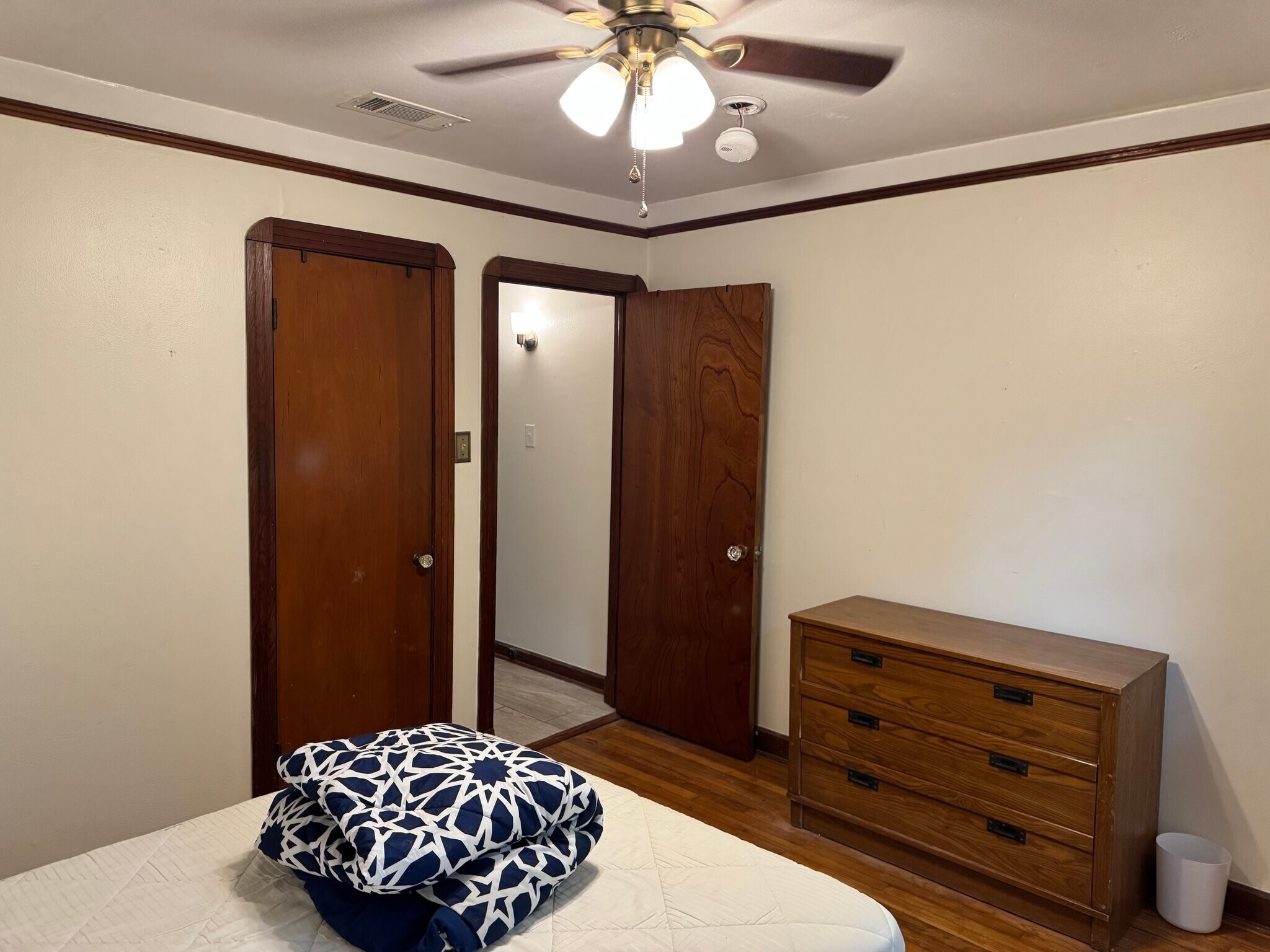 Building Photo - 317 Metairie Heights Ave