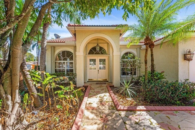 Building Photo - 5872 NW 73rd Ct