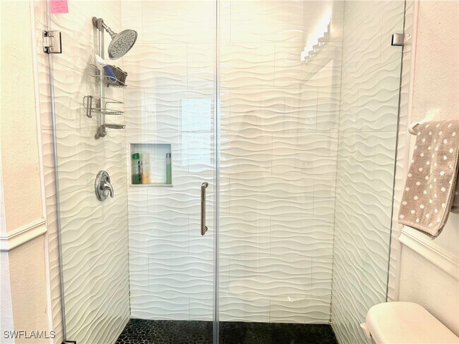 Building Photo - 7790 Woodbrook Cir