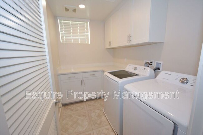 Building Photo - 649 Winchester Dr