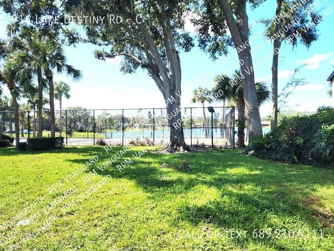 Building Photo - 916 Lake Destiny Rd