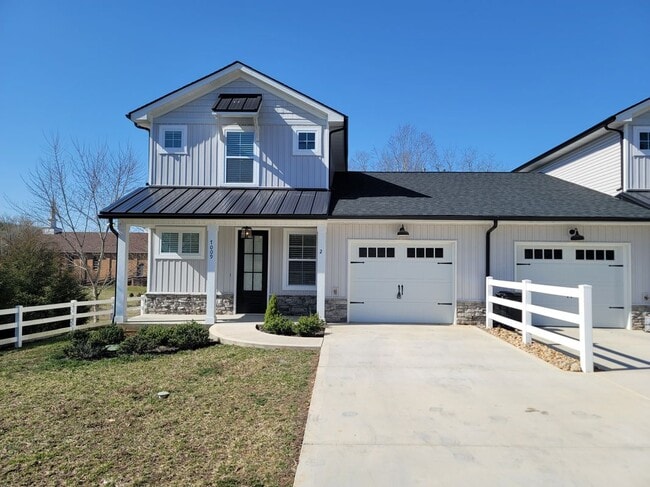 Building Photo - 7009 Wright Rd