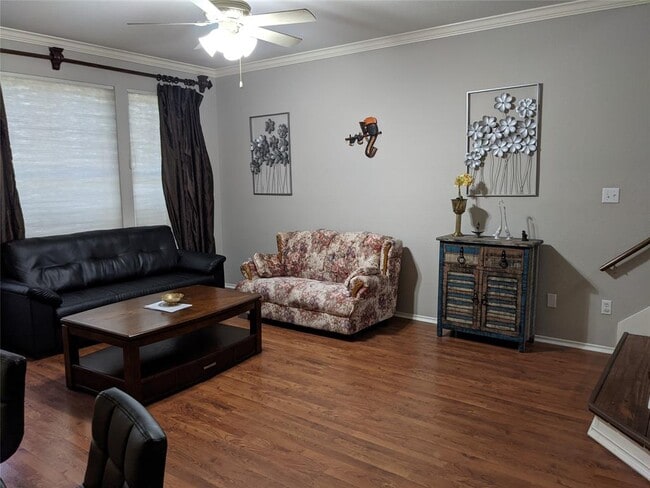 Building Photo - 4501 Whispering Valley Dr