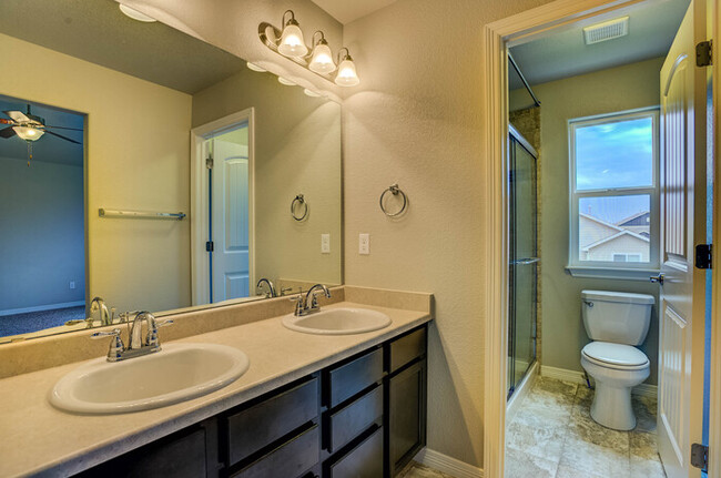 Building Photo - Beautiful and Open New Build in Lorson Ranch