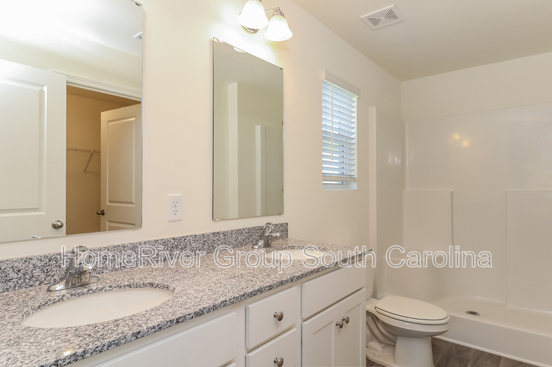 Building Photo - 146 Carriagebrook Cir