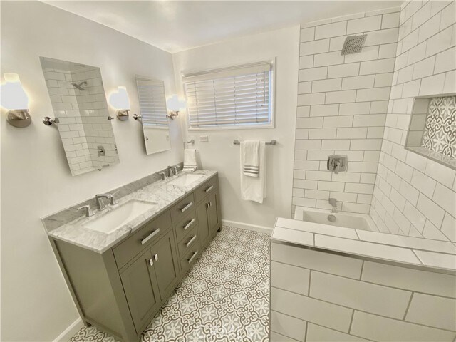 Building Photo - 4125 Bakman Ave