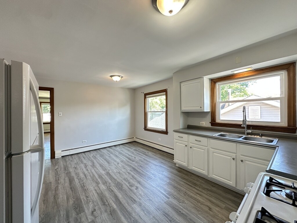 Building Photo - 312 23rd Ave