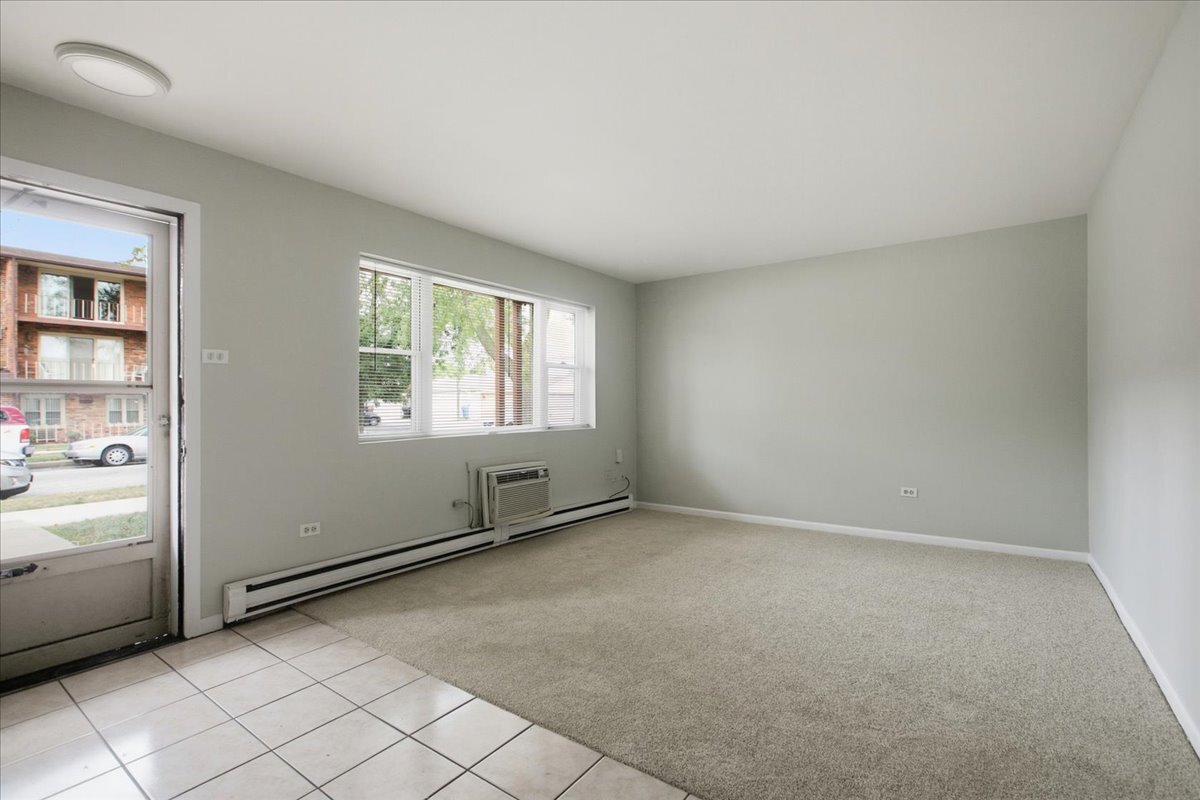 Building Photo - 6256 W 64th Pl