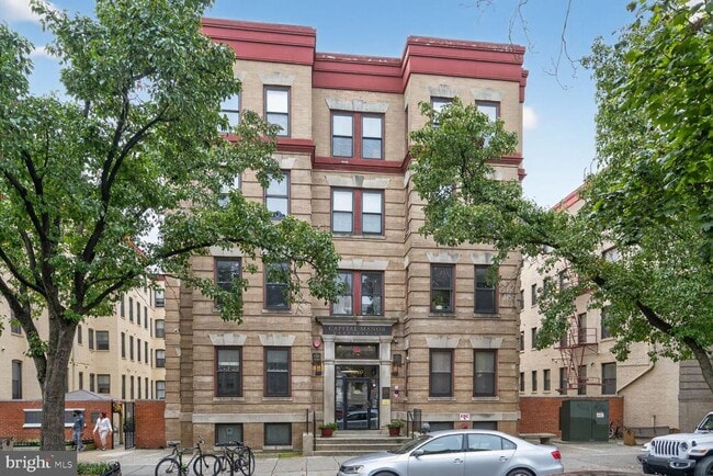 Building Photo - 1440 W St NW